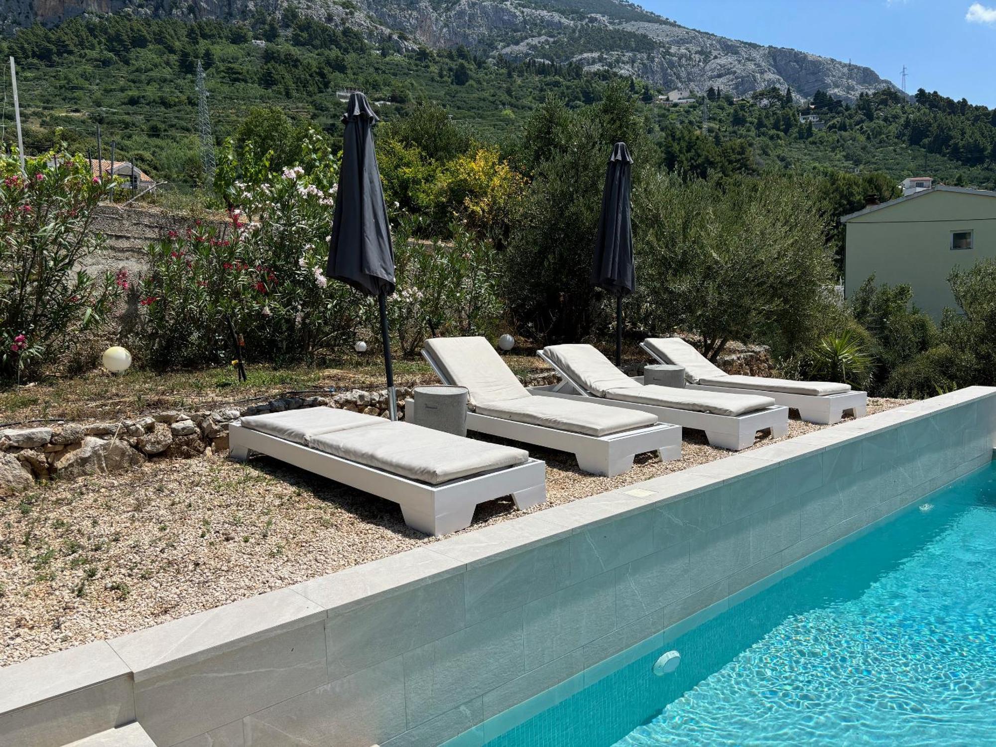 Villa Oleana Makarska Eksteriør billede